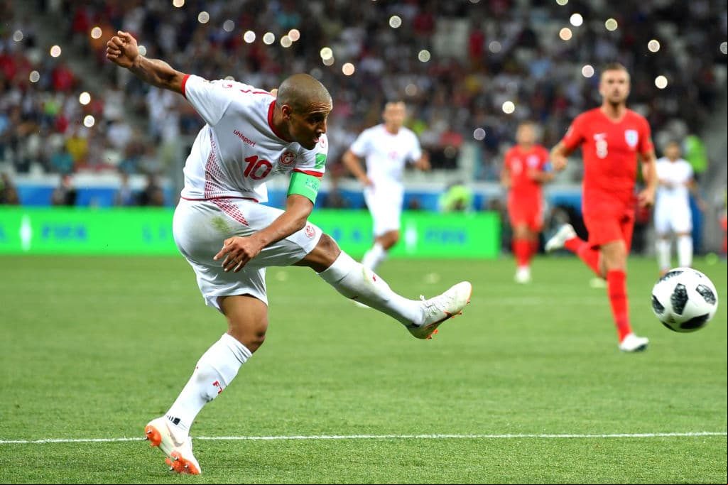 Aquí Kazri con uno de los tímidos intentos por ganar el juego del equipo africano, no mostraron gran ímpetu para marcar el segundo gol y arrebatarle la victoria a Inglaterra.