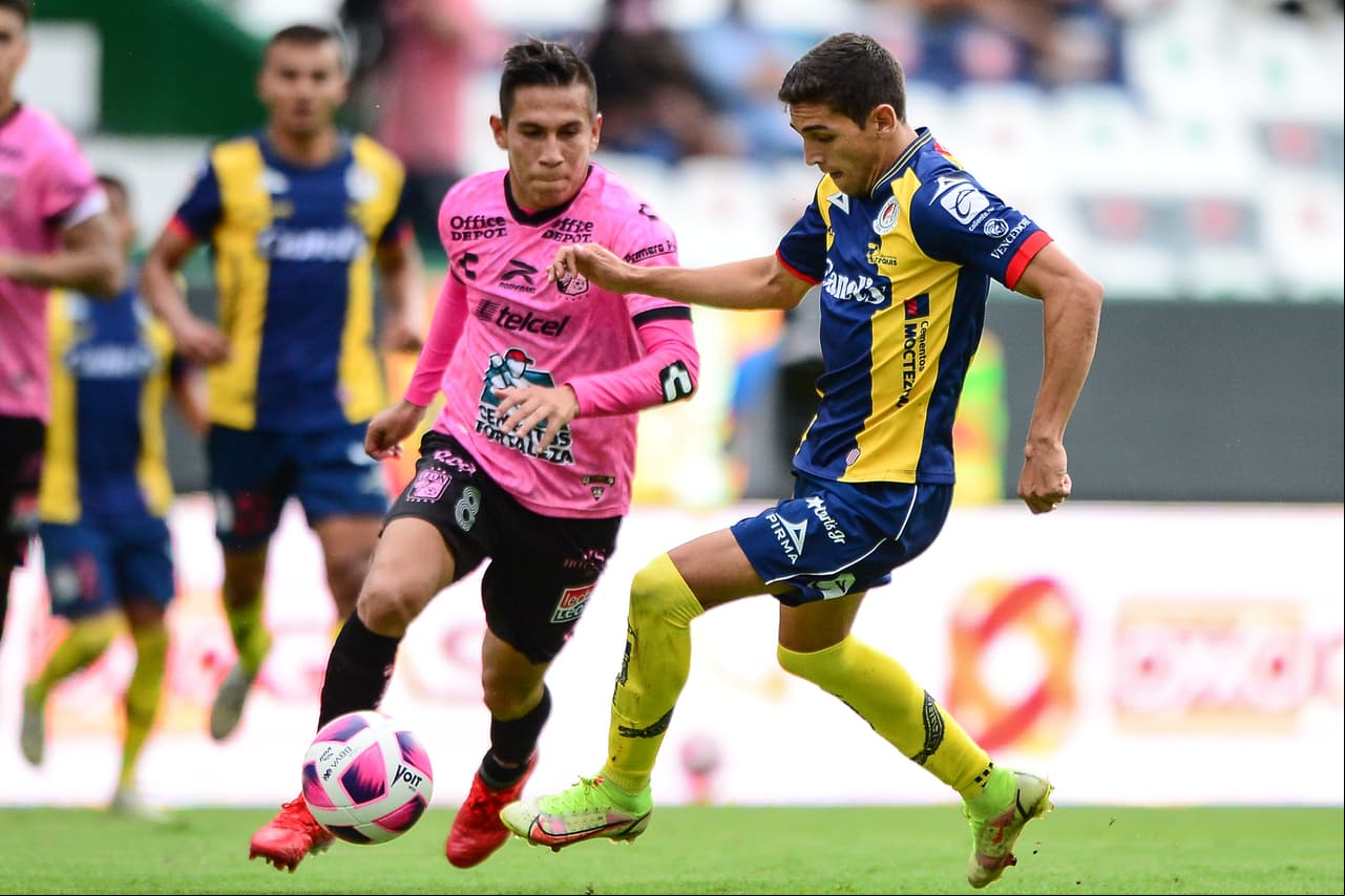 Tras dos tarjetas rojas y un gol anulado con el VAR, León y Atlético San Luis no logran romper el 0-0 y se conforman con el empate.