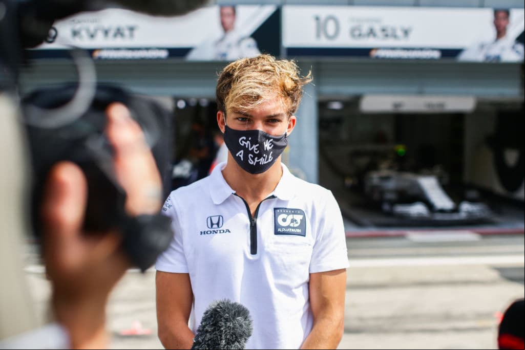 Las mejores salidas son las de Norris y Carlos. Las peores, Bottas y Verstappen.