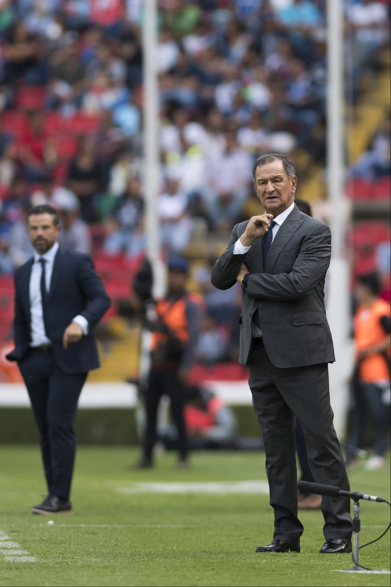 Enrique 'Ojitos' Meza es uno de los técnicos de mayor renombre en México pero en los últimos años los resultados no lo han acompañado.