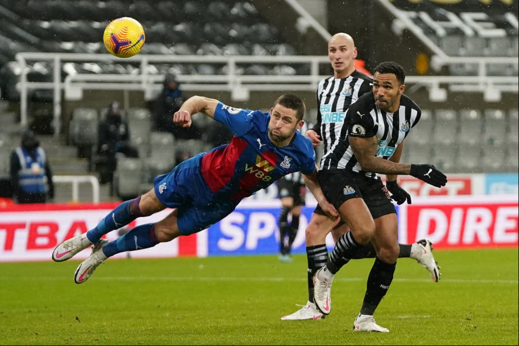 Newcastle cayó en casa 1-2 ante Crystal Palace. Los locales terminan la jornada con 22 puntos, mientras que los visitantes llegaron a 29.