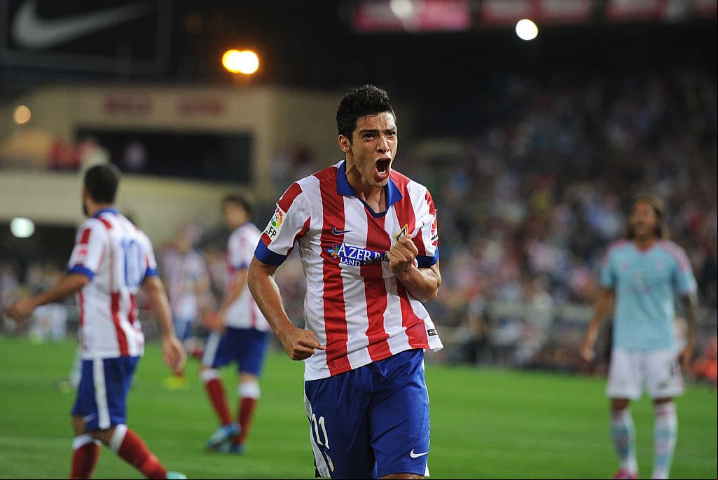 Raúl Jiménez pasó del Atlético de Madrid al Benfica por 26.1 millones de dólares.