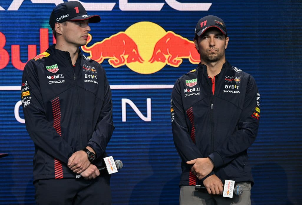 Verstappen deja de lado a Checo Pérez como su compañero más fuerte