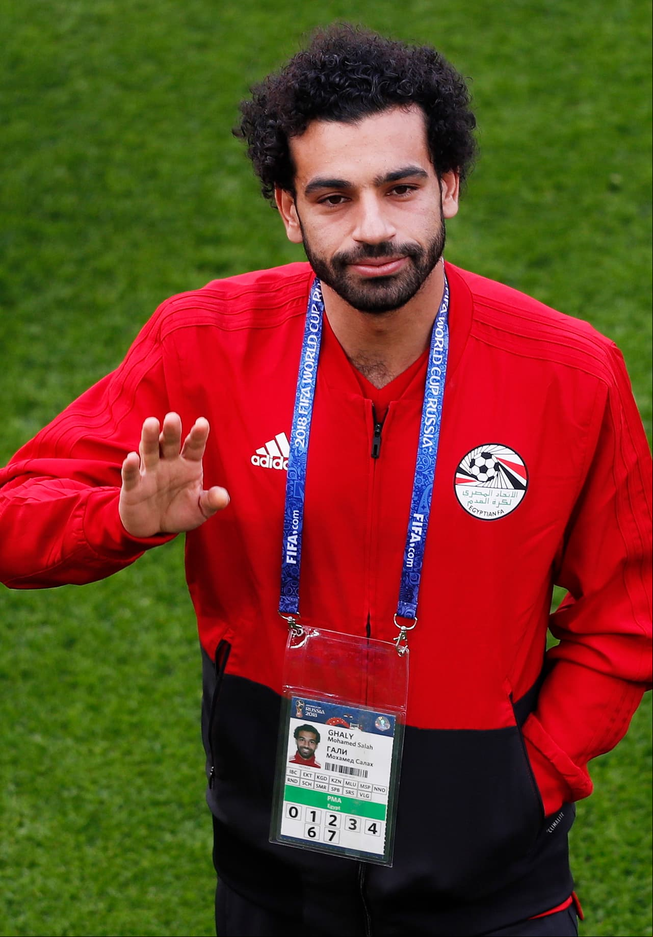 Aún así, y a pesar de que su entrenador, el argentino Héctor Cúper, aseguró en rueda de prensa que Salah tenía muchas posibilidades de jugar, el goleador prefirió esperar.