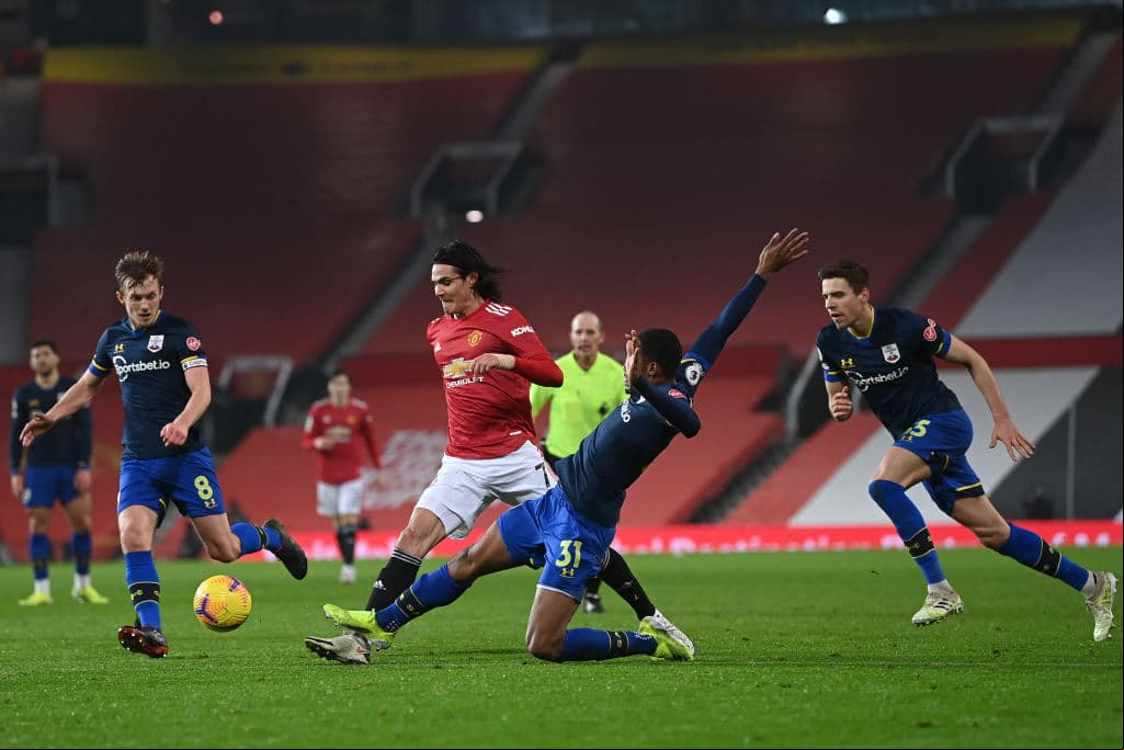 Manchester United aplastó al Southampton 9-0. Los ‘Red Devils’ igualaron al Manchester City con 44 unidades en la cima de la justa. Southampton se queda con 29 puntos.