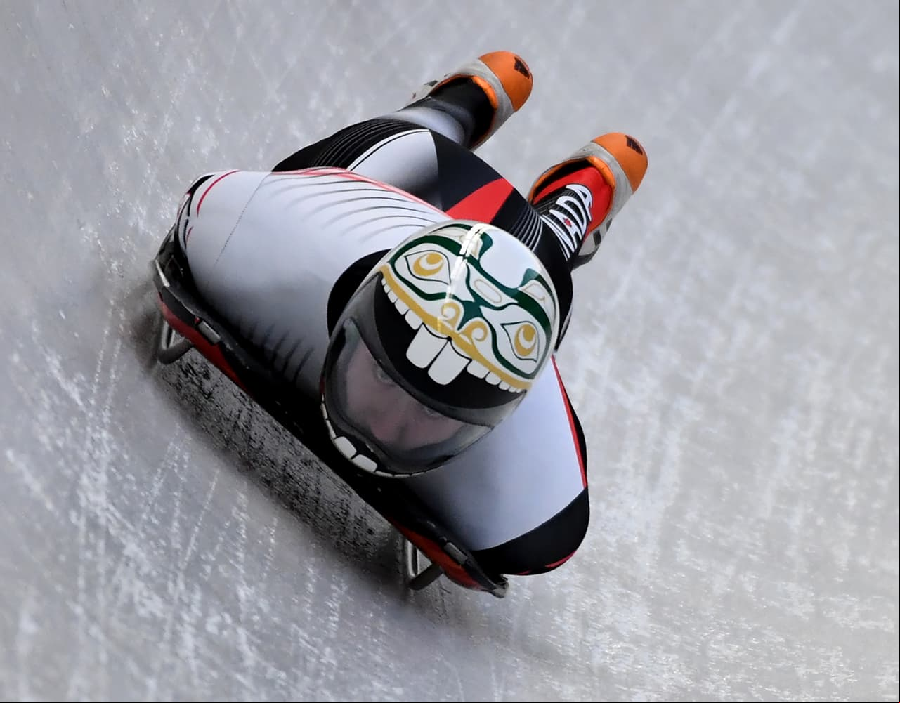 Espectaculares imágenes de la preparación y entrenamientos de los atletas en las diferentes disciplinas previo al comienzo de los Juegos Olímpicos de Pyeongchang 2018. Acá es skeleton.