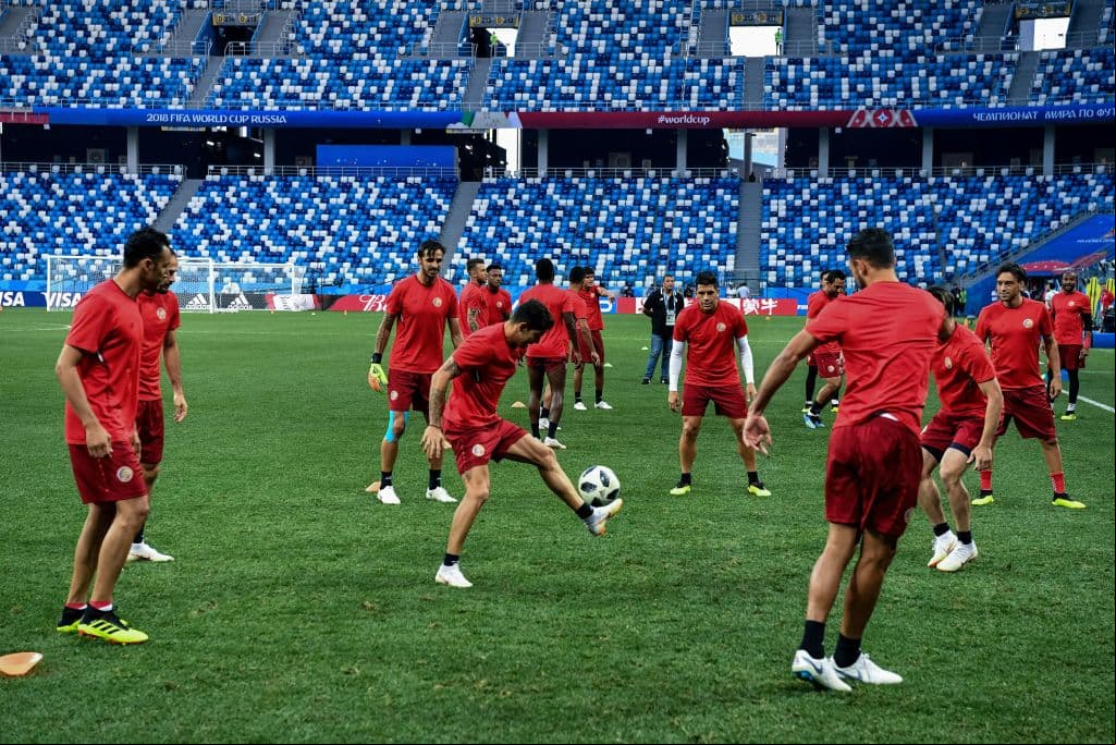 La derrota por 1-0 ante Serbia en el debut terminó siendo muy costosa. En aquel encuentro los ticos tuvieron sus oportunidades, sin embargo no supieron capitalizar siquiera para la división de puntos.