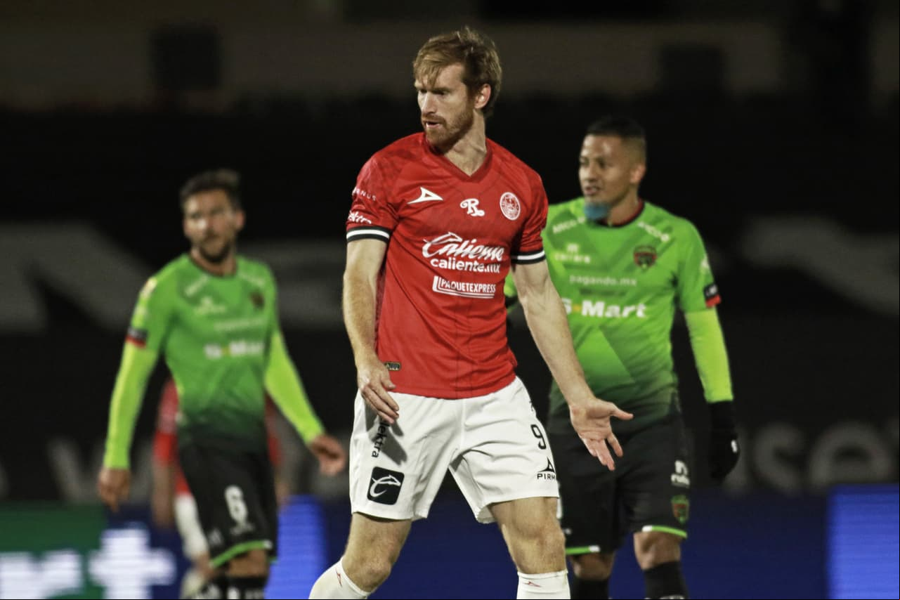 Darío Lezcano marcó a lo 53’ el tanto que definió el resultado. Juárez llegó a ocho unidades y Mazatlán se quedó con siete puntos. Juárez visitará a Santos y Mazatlán recibirá a los Gallos en la J8 del Guard1anes 2021.
