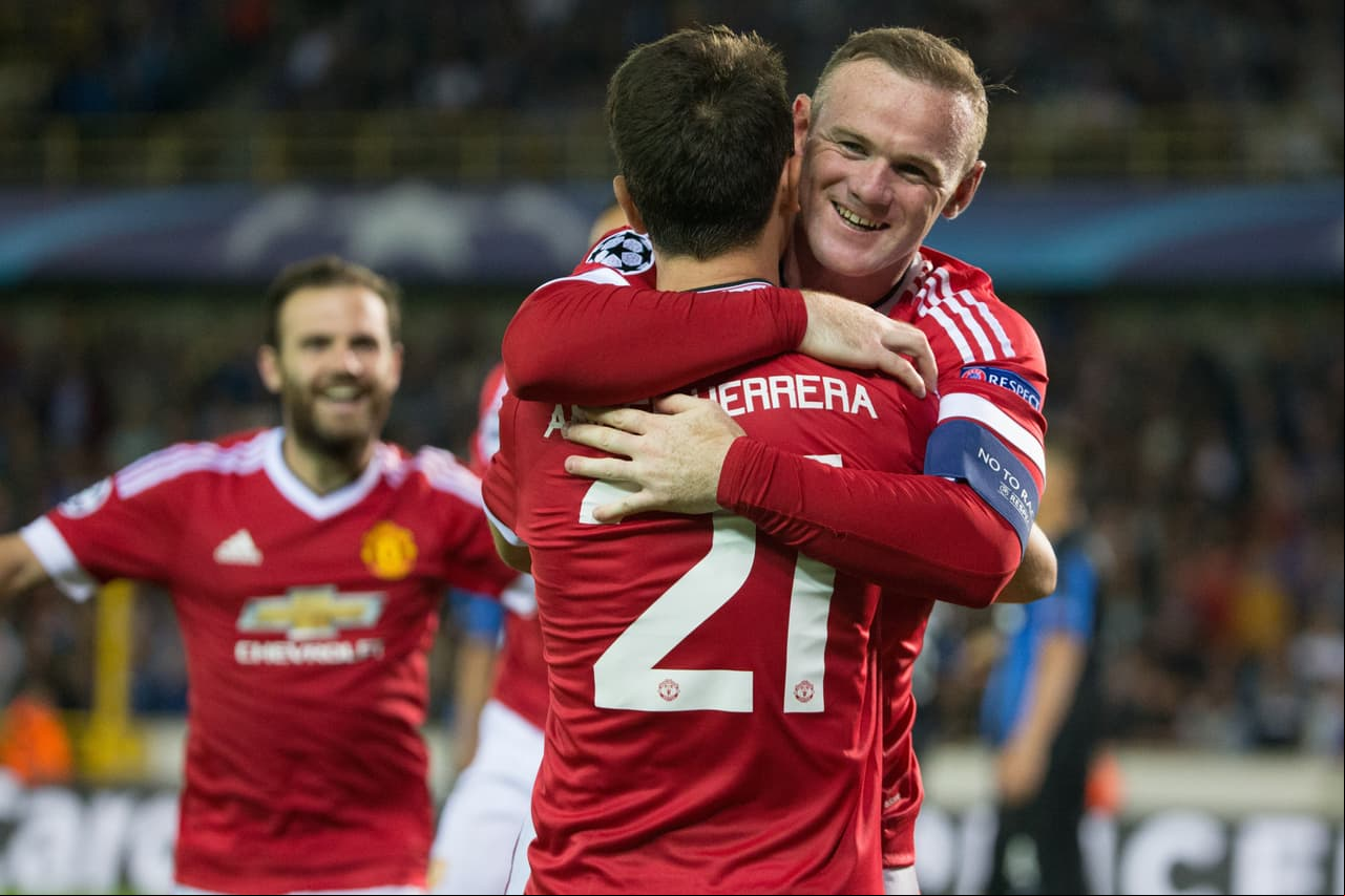 Man-United golea al Brujas y avanza en Champions League, 'Chicharito' se cansó de fallar