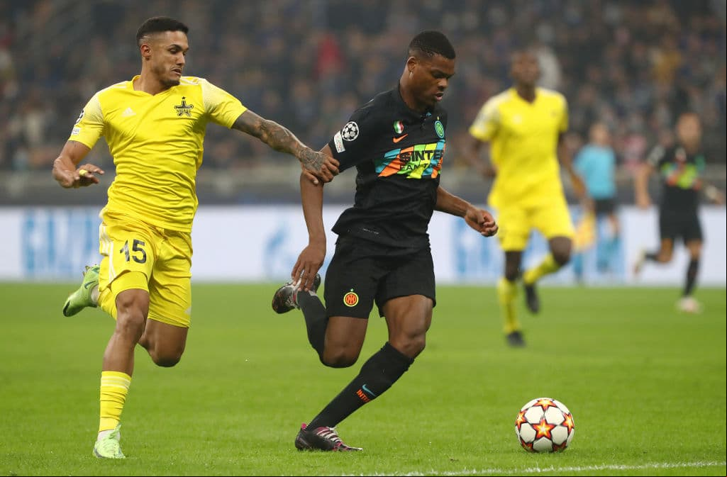 Ajax pasa por encima del Borussia Dortmund y golean 4-0, Inter no quiere tener la misma suerte que el Madrid y vencen 3-1 al Sheriff y el Porto continúa en la pelea por su pase a los octavos de final luego de vencer por lo mínima (1-0) al Milan.