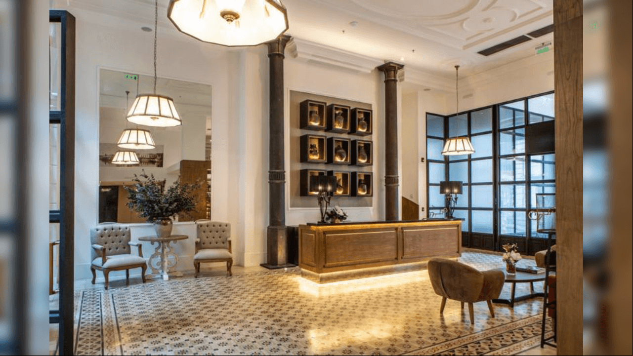 El lobby del hotel donde llegó y se registró Ronaldinho el martes por la noche.