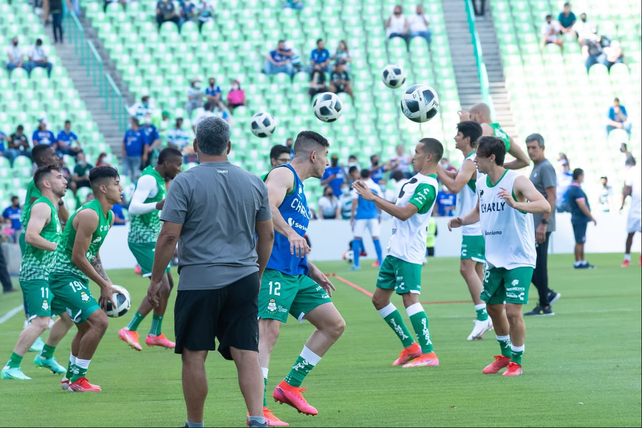 ¿Campeonitis? Cruz Azul sigue sin ganar después de que Santos Laguna le arrebató el empate como local en la reedición de la Final del torneo anterior de Liga MX.
