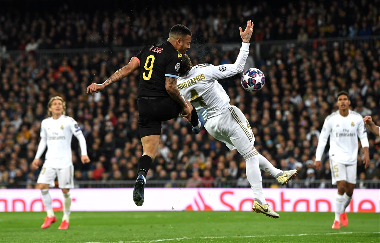 Gabriel Jesus remató con la cabeza un centro de De Bruyne y empató el juego al 78'.