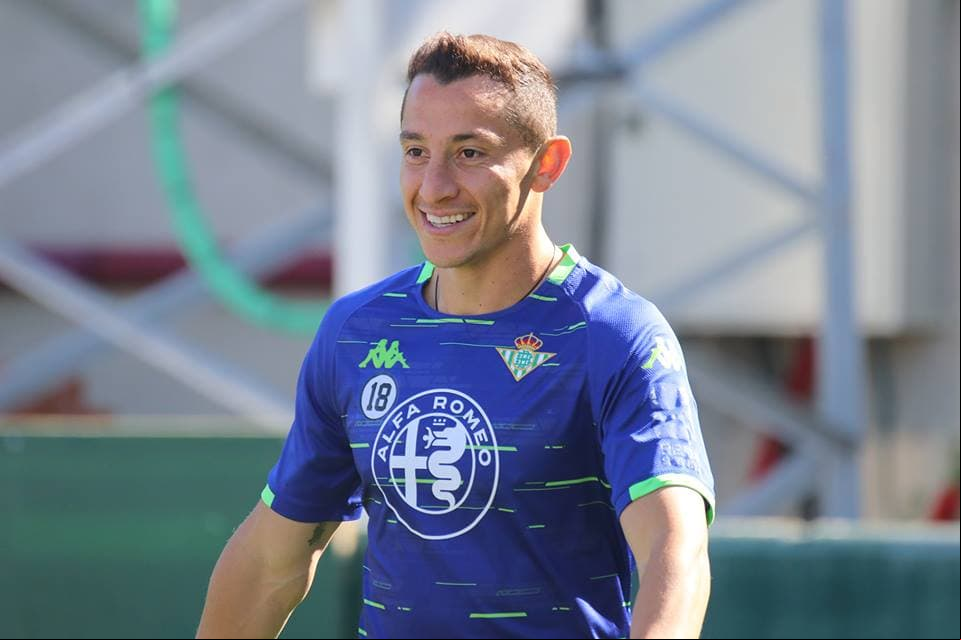 Andrés Guardado: por su parte, el experimentado mediocampista estuvo desde el inicio en el Ramón Sánchez Pizjuén y podría volver a serlo en este nuevo compromiso de La Liga.