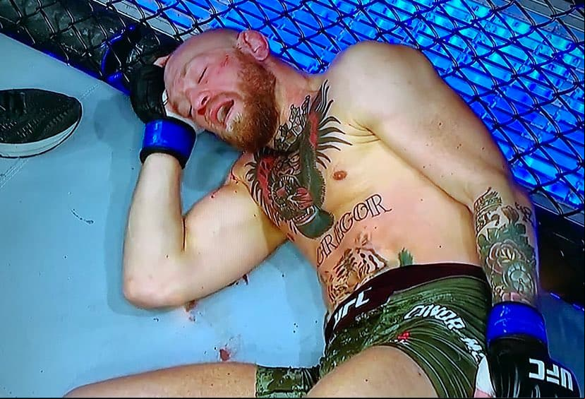 UFC 257: Poirier apabulla a McGregor en dos rounds
