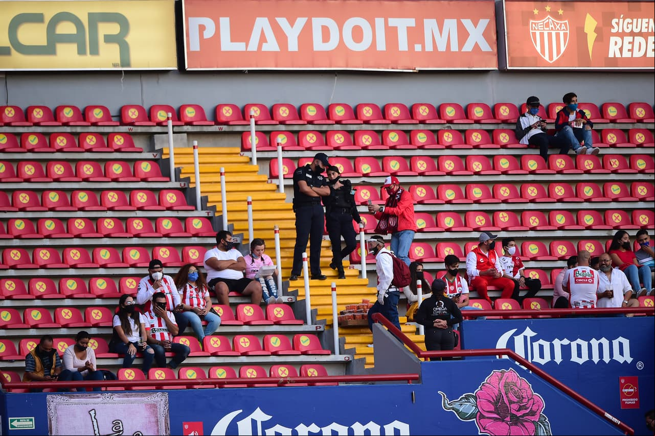 El Victoria de Aguascalientes y el Kraken de Mazatlán son las primeras plazas en permitir la vuelta de los hinchas a los colosos.