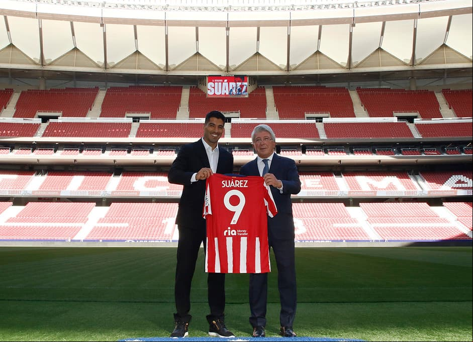 Luis Suárez portará el 9 en el jersey.