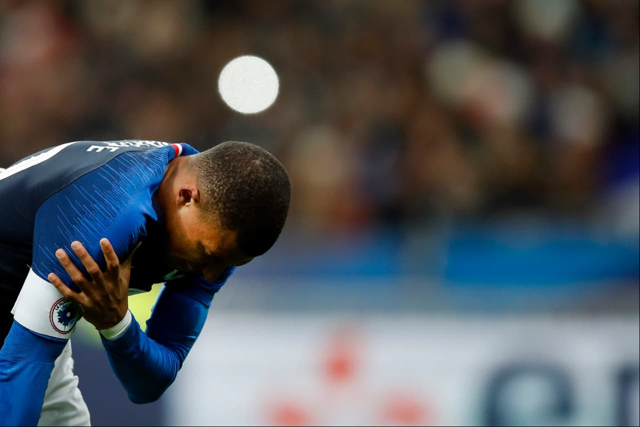 El jugador dio muestras inmediatas de esa molestia, de la que por ahora no se conoce su gravedad.