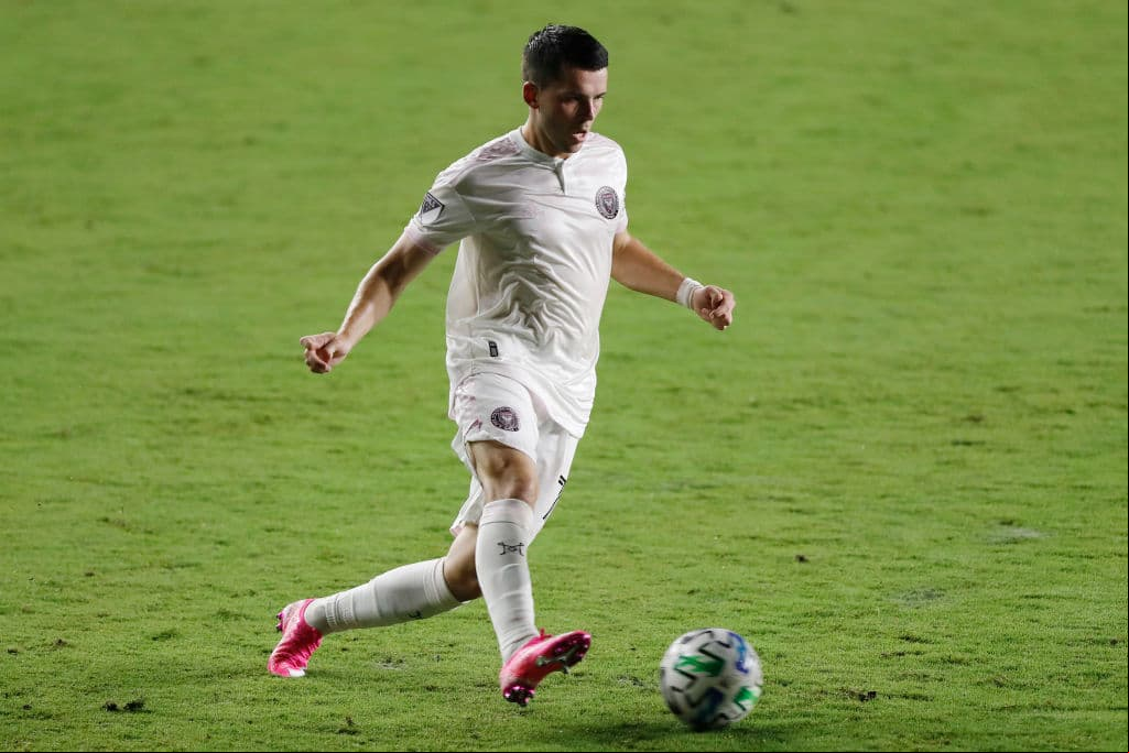 Mitrita abrió el marcador (4’), Morgan (27’, 38’) empató y dio la vuelta al juego. Tinnerholm volvió a emparejar los cartones y nuevamente Mitrita hizo gol al 43’.