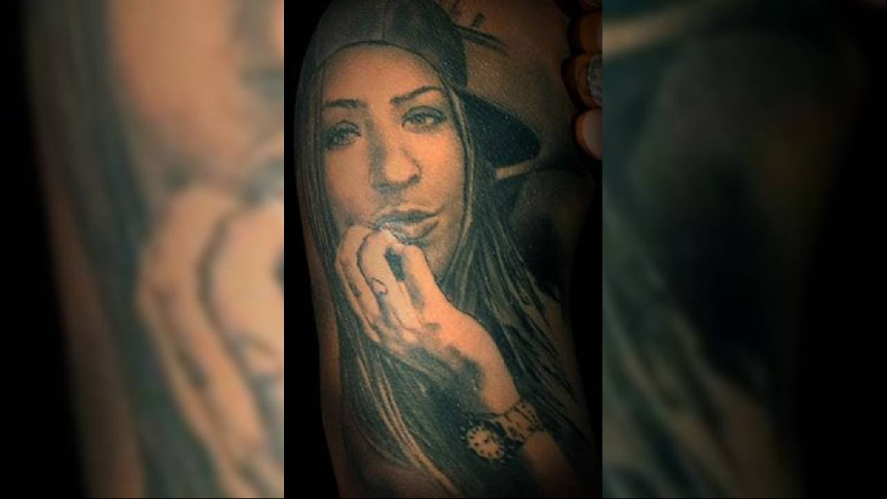 El astro se plasmó bello rostro femenino. Algunos aseguran que se trata de su hermana.