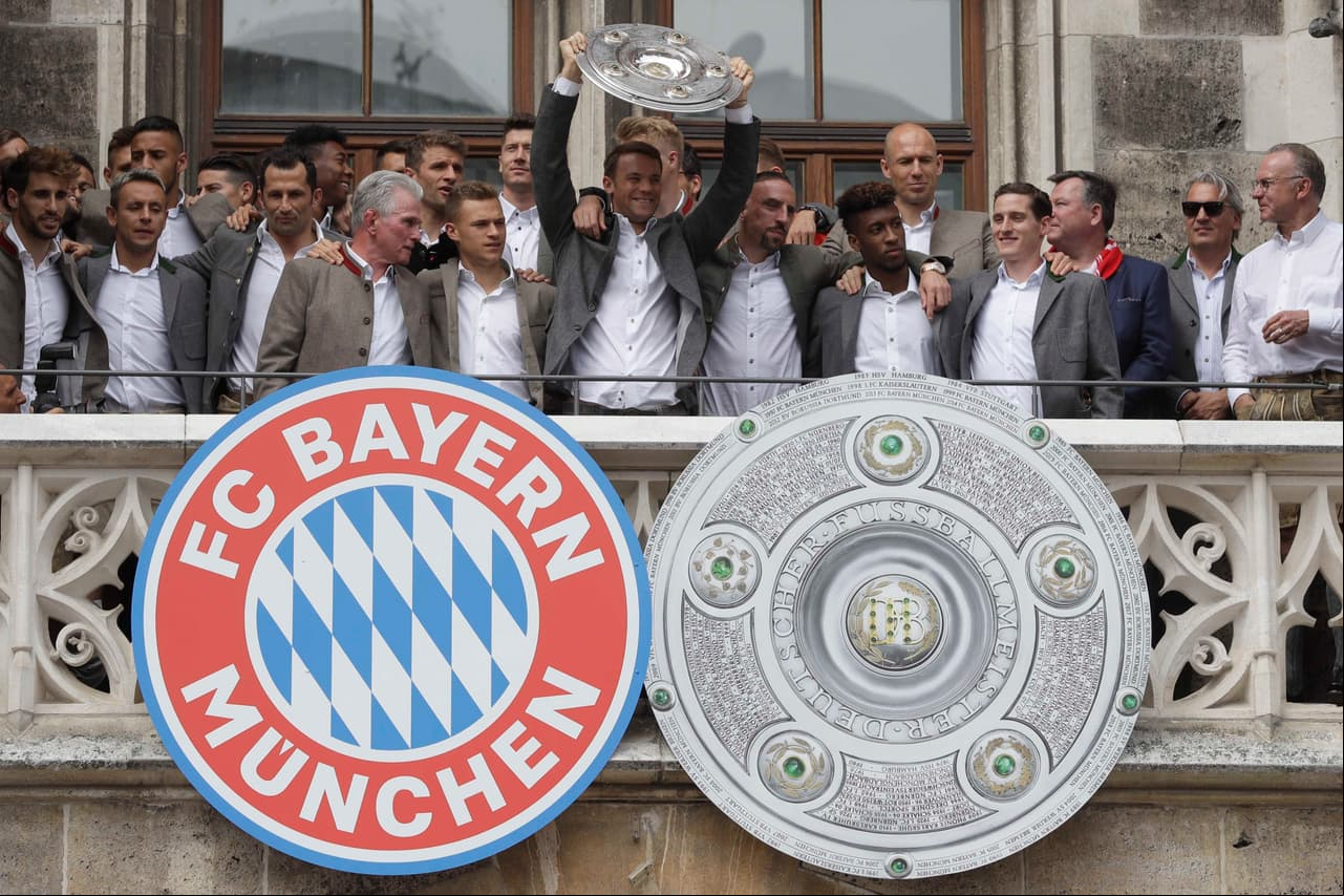 12. Bayern Munich en fútbol, 3.063 billones de dólares.
