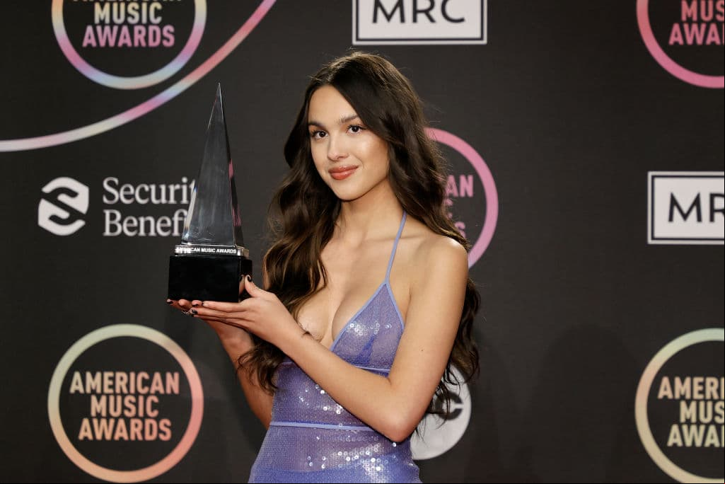 En cuarta posición volvió a repetir Olivia Rodrigo con ‘Good 4 U’.