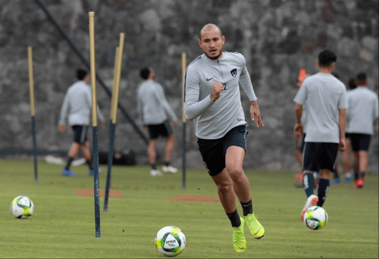 Con el balón en los pies, el trabajo táctico ha sido prioridad para Pumas UNAM.