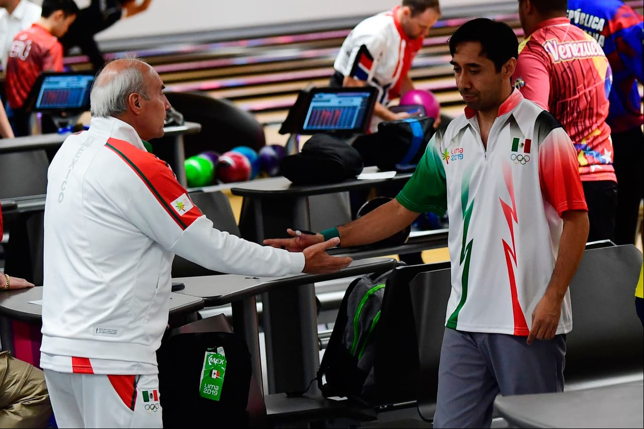 Arturo Quintero, junto a José Llergo, obtienen bronce.