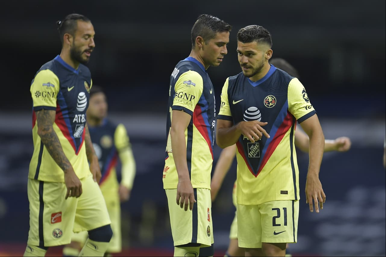Aguilera marcó el primero del América por la vía penal.
