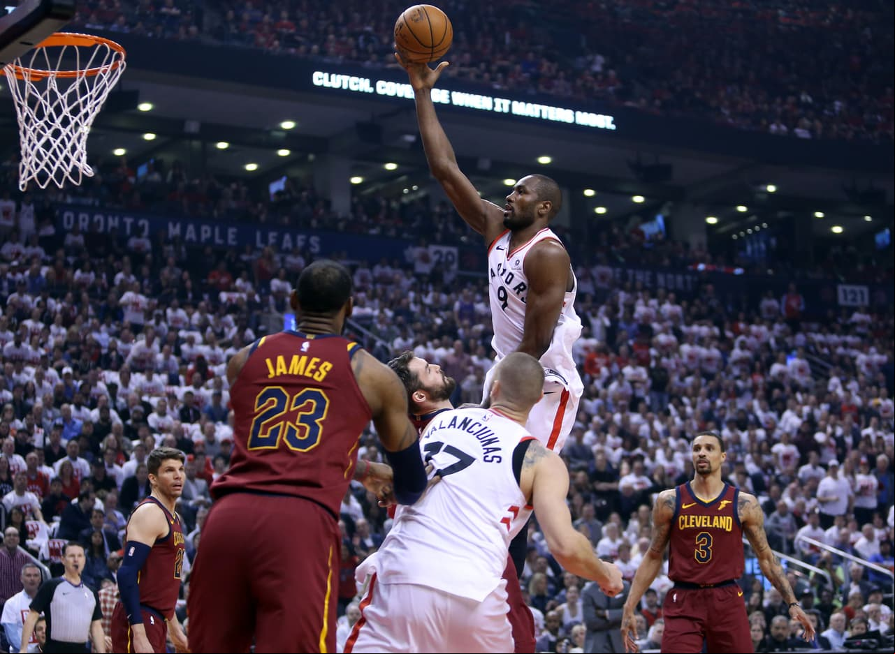 Sufrida victoria de los Cavs en la prórroga del Juego 1 de las semifinales del Este