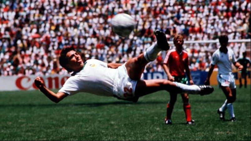 Manuel Negrete será siempre recordado por su golazo en el Mundial de México 1986.